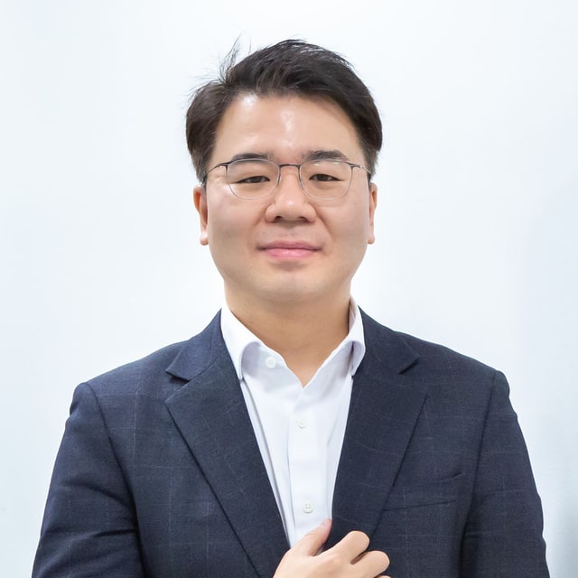 안희철